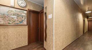 Гостиница Guest house on Sotsialisticheskaya Санкт-Петербург Двухместный номер с общей ванной комнатой-37